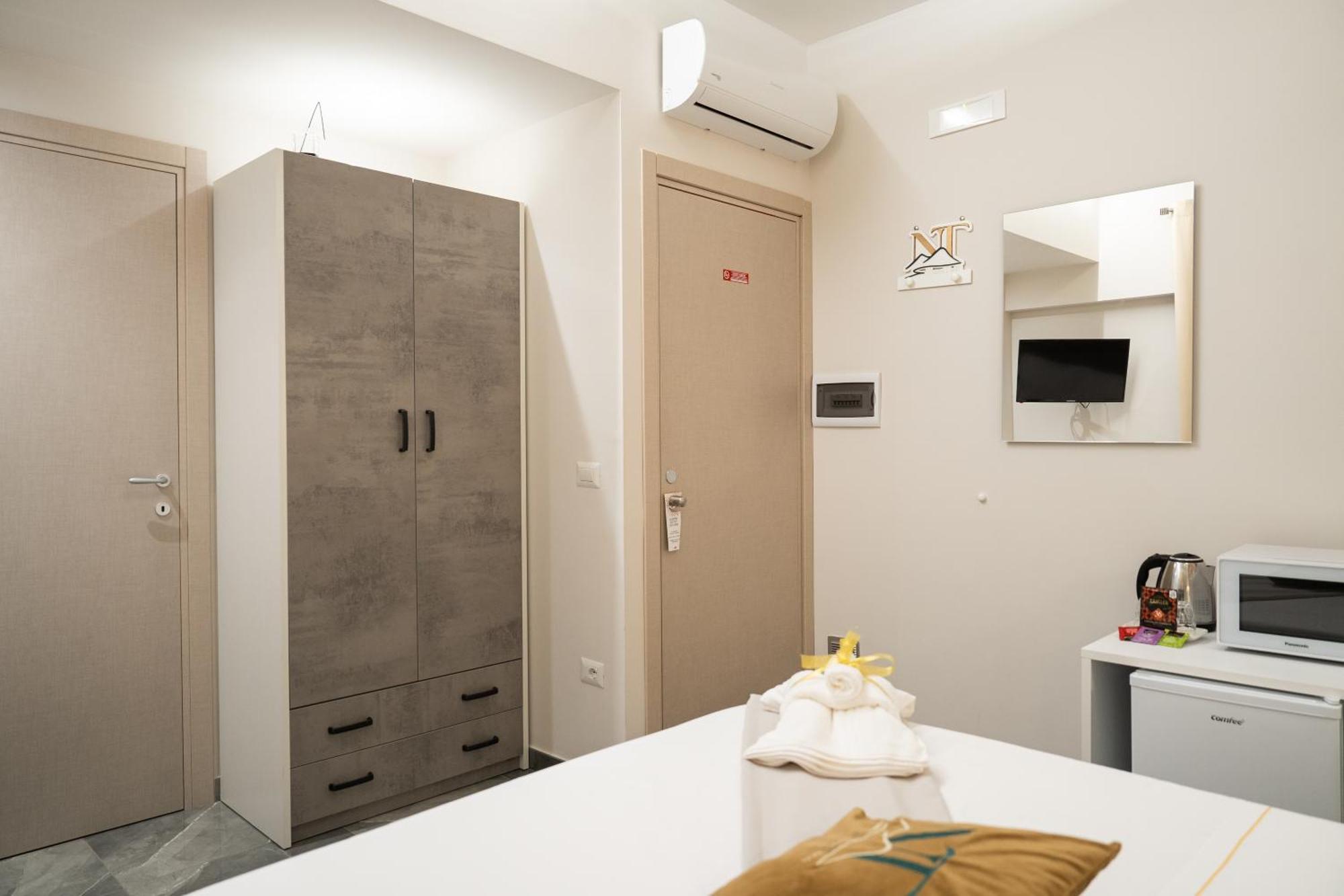 Napolitano Rooms Ngoại thất bức ảnh
